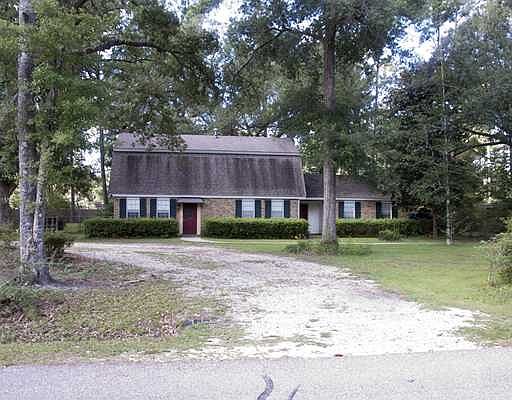 1st image of 27166 Cloverland Dr