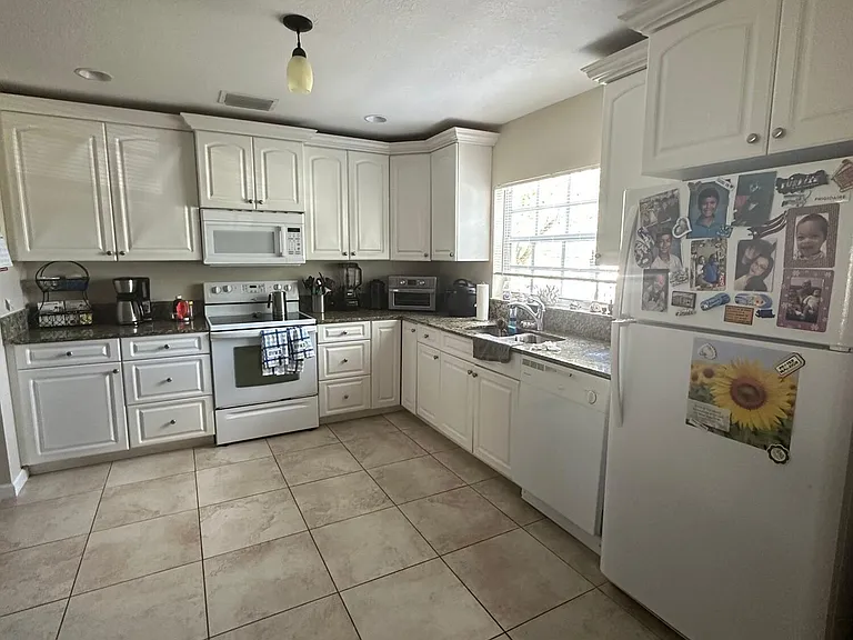 2082 SE Wild Meadow Cir — Photo 23