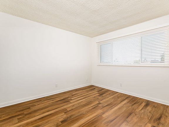 4th image of 2616 Mathews Ave APT 3