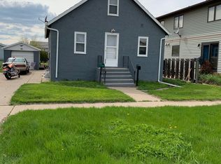 406 S 11th St, Bismarck, ND 58504
