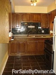 3rd image of 415 S Maple Ave APT 301