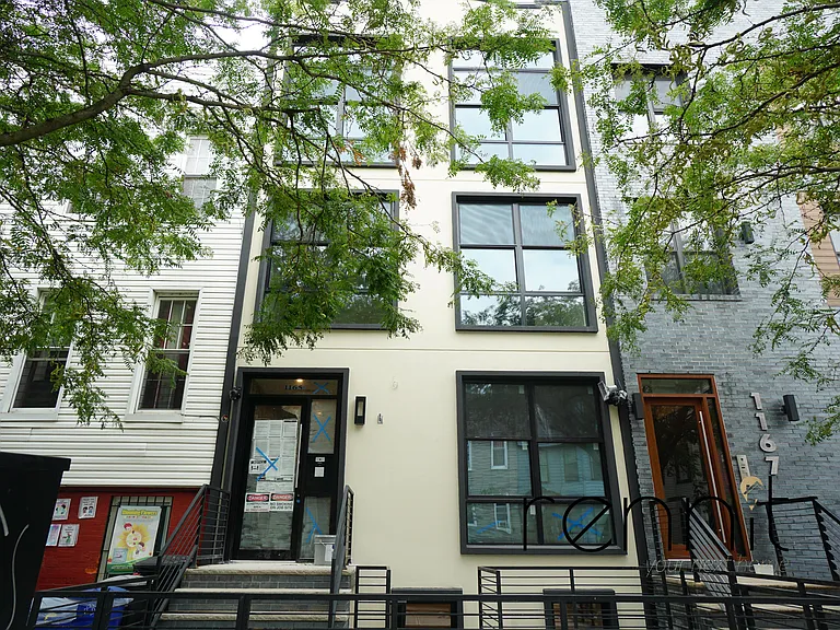 1165 Greene Ave #3 — Photo 18