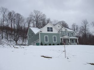 136 Spy Glass Hl, Hopewell Junction, NY 12533