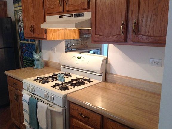 4th image of 1303 Woodside Ct Unit B2