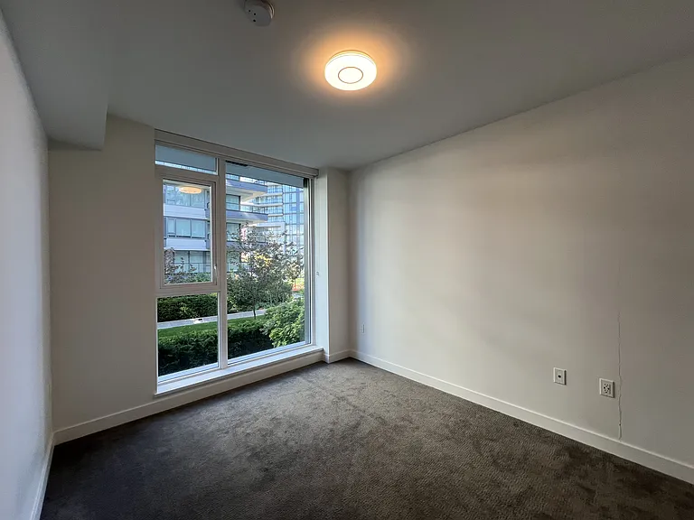 3200 Corvette Way #606 — Photo 9