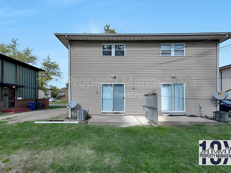 3071 Rotunda Ct S — Photo 27