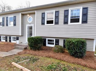 6444 Old Valley School Rd, Kernersville, NC 27284