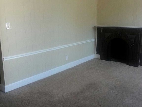 4th image of 807 W Washington St #1