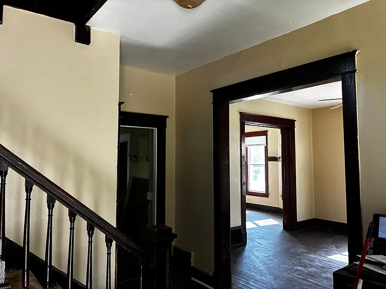 912 Tremont St — Photo 2