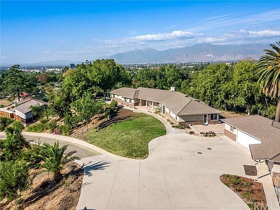 2nd image of 19944 E Lorencita Dr