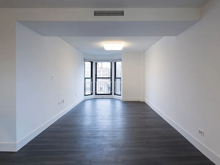 Dining/Living room