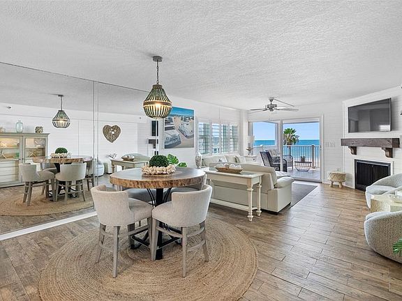5th image of 17980 GULF BOULEVARD #401