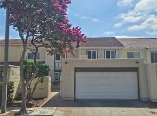 15 Yellowwood Way, Irvine, CA 92612