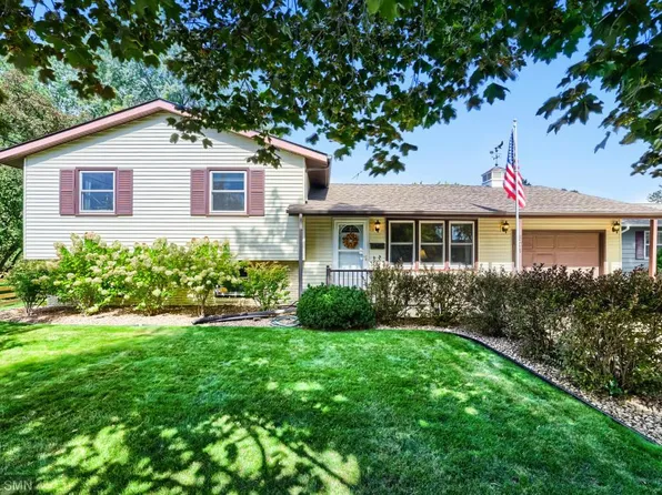 501 17th St E, Hastings, MN 55033
