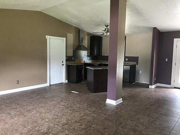 3rd image of 3203 Youngfield Dr