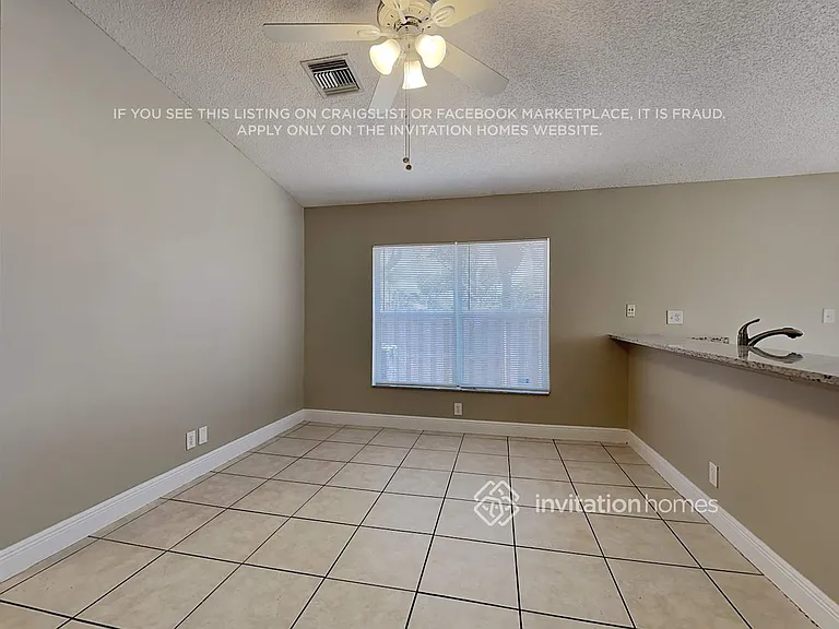 8103 SW 157th Pl — Photo 6
