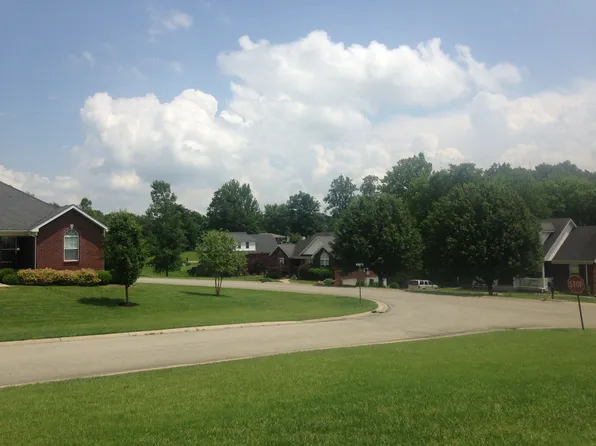 101 Peabody Loop, Coxs Creek, KY 40013