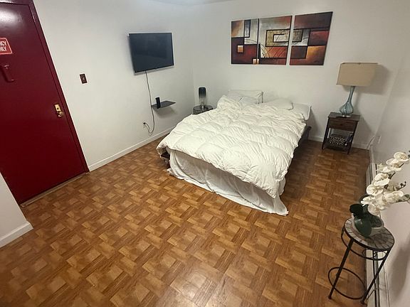 2nd image of 149 W 122nd St APT 1