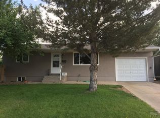 4 Sands Dr, Pueblo, CO 81005