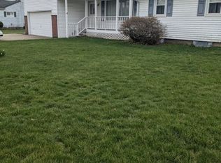 752 Leeman Dr, Akron, OH 44319