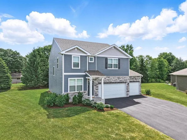 2465 Justice Ct, Yorkville, IL 60560
