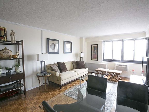 3rd image of 175 W 87th St APT 4A