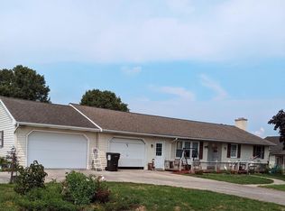 63 Harristown Rd, Paradise, PA 17562