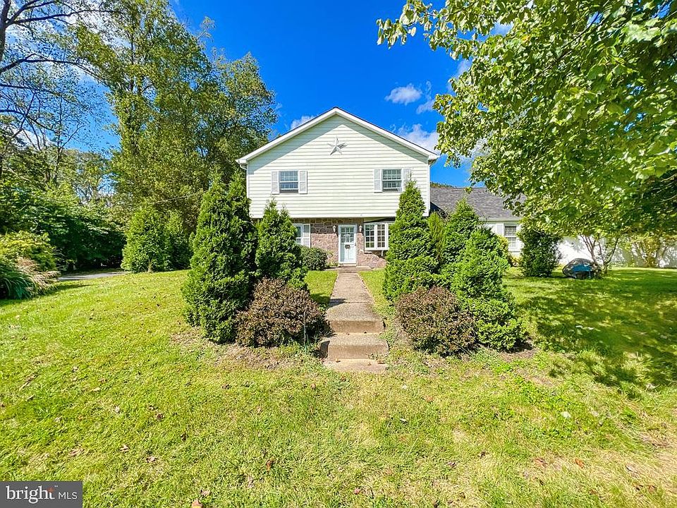 1245 General Washington Memorial Blvd, Washington Crossing, PA 18977