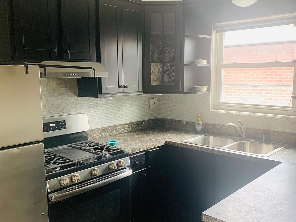 1st image of 2226 Westervelt Ave