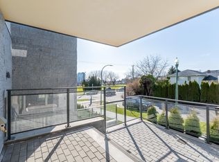 389 W 59th Ave #203, Vancouver, BC V5X 1W9