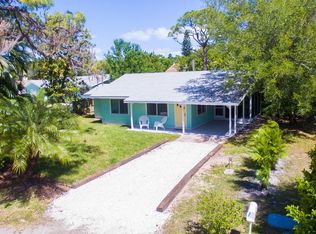 506 Palm Ave, Nokomis, FL 34275