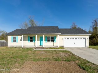 306 Reid Ct N, Jacksonville, NC 28540