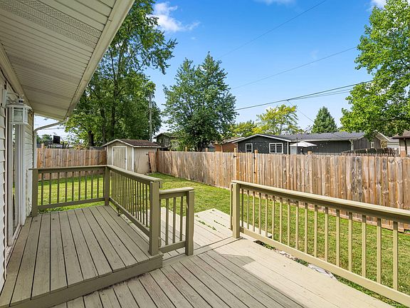 2nd image of 385 Riviera Ct
