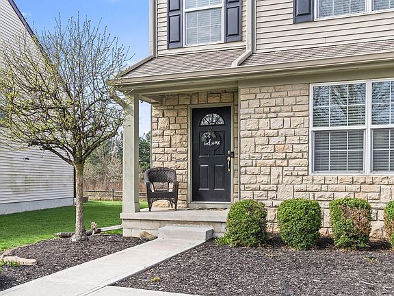 2nd image of 5450 Country Meadow Ct