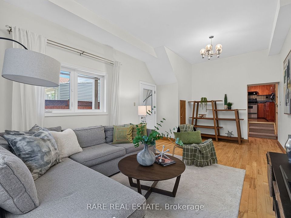 1st image of 12 Kentroyal Dr
