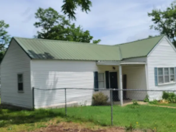 105 W Pleasant Street, Mt Vernon, MO 65712