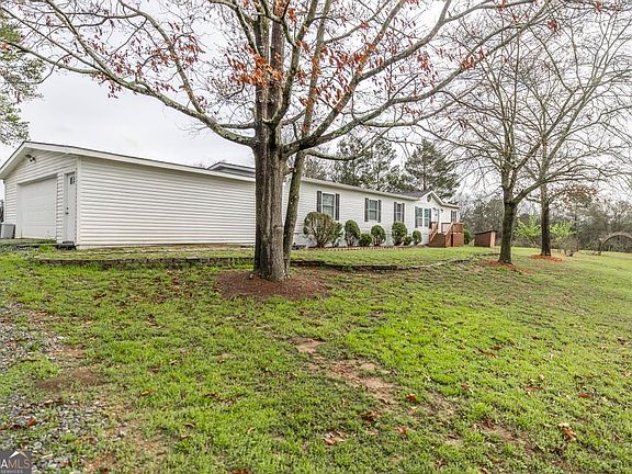 5th image of 319 Pope Rd