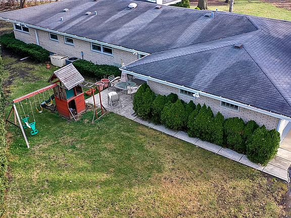 4th image of 6503 N Longmeadow Ave