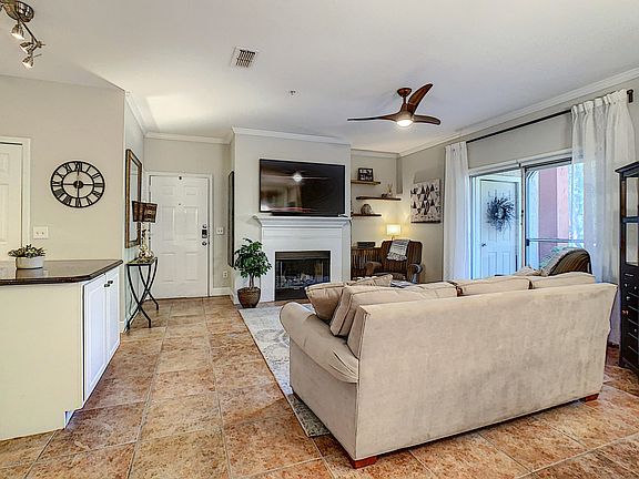 4th image of 211 Colima Ct Unit 1118