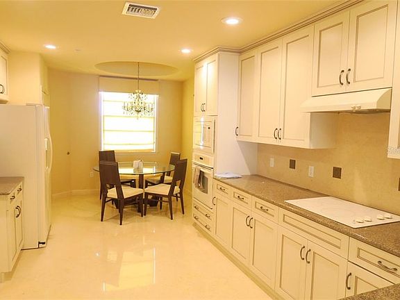 5th image of 8755 The Esplanade Unit 131