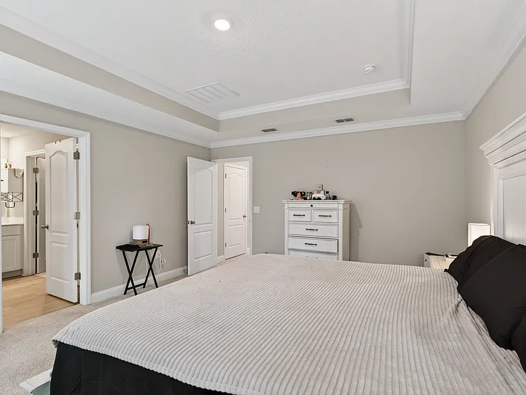86 Zancara St — Photo 37