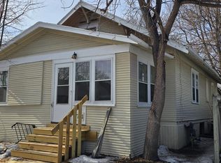 714 Oak St N, Fargo, ND 58102