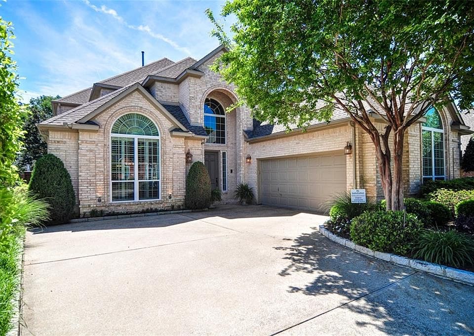 1st image of 1525 Pebble Creek Dr