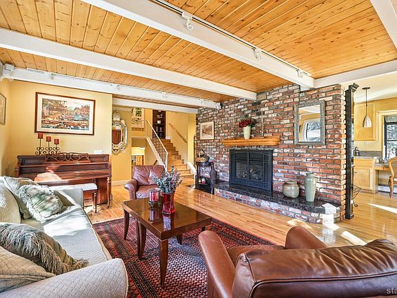 4th image of 1239 Echo View Dr