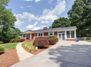 1395 Hannaford Rd, Winston Salem, NC 27103