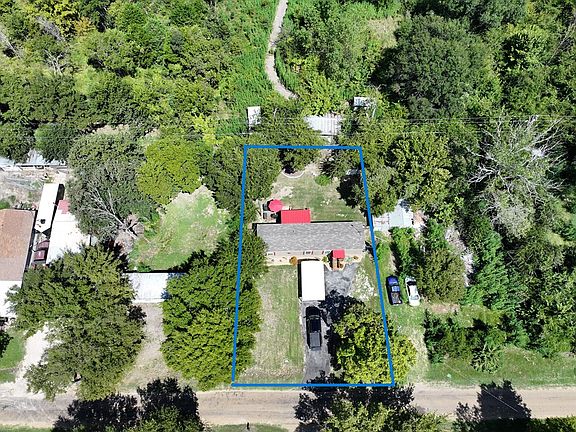2nd image of 1034 Pleasant Dr