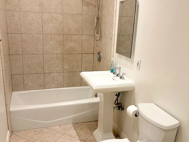 5002 N Aspan Ave — Photo 7