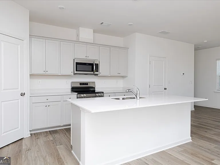 218 Hickory Ridge Trl — Photo 19