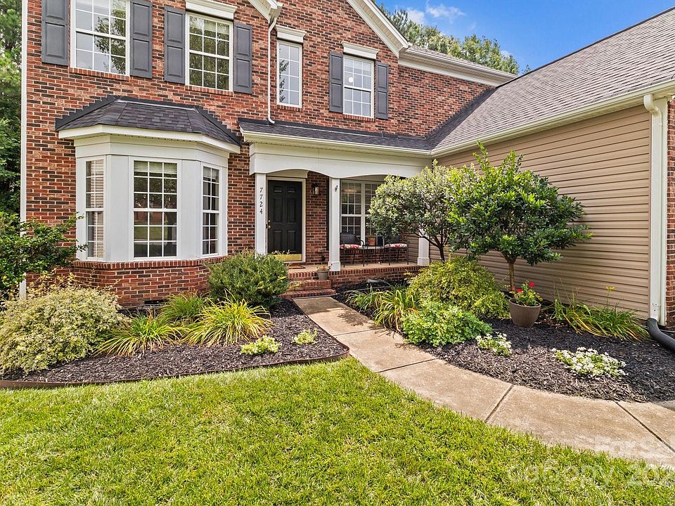 1st image of 7724 Horseshoe Creek Dr