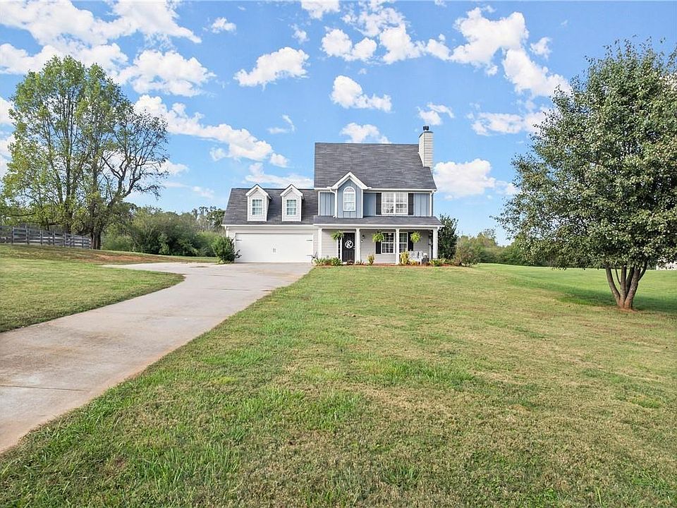 1st image of 5608 Divine Ln